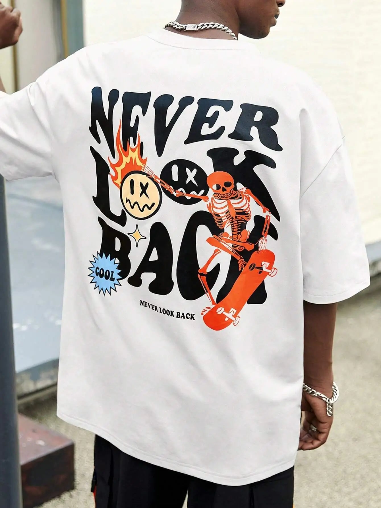 Never Look Back, Street Print Loose TShirt 